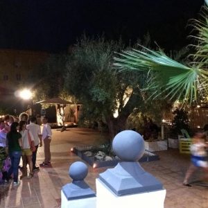 73709256_002